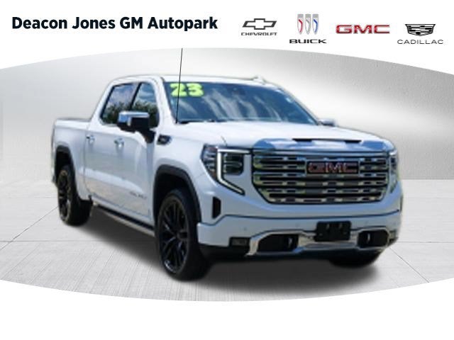 2023 GMC Sierra 1500 Denali in Summit White — front three-quarter view